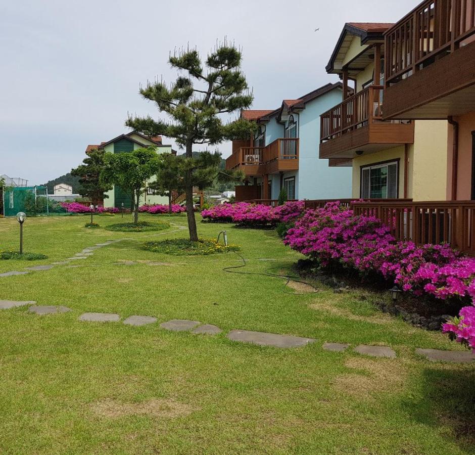 Jeju Time-Travel Pension Экстерьер фото
